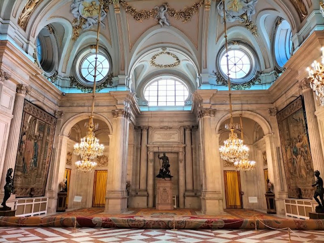Sala delle Colonne Palazzo Reale Madrid