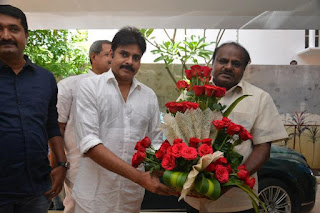 Pawan Kalyan Meet Karnataka ex CM Kumaraswamy Photo Gallery