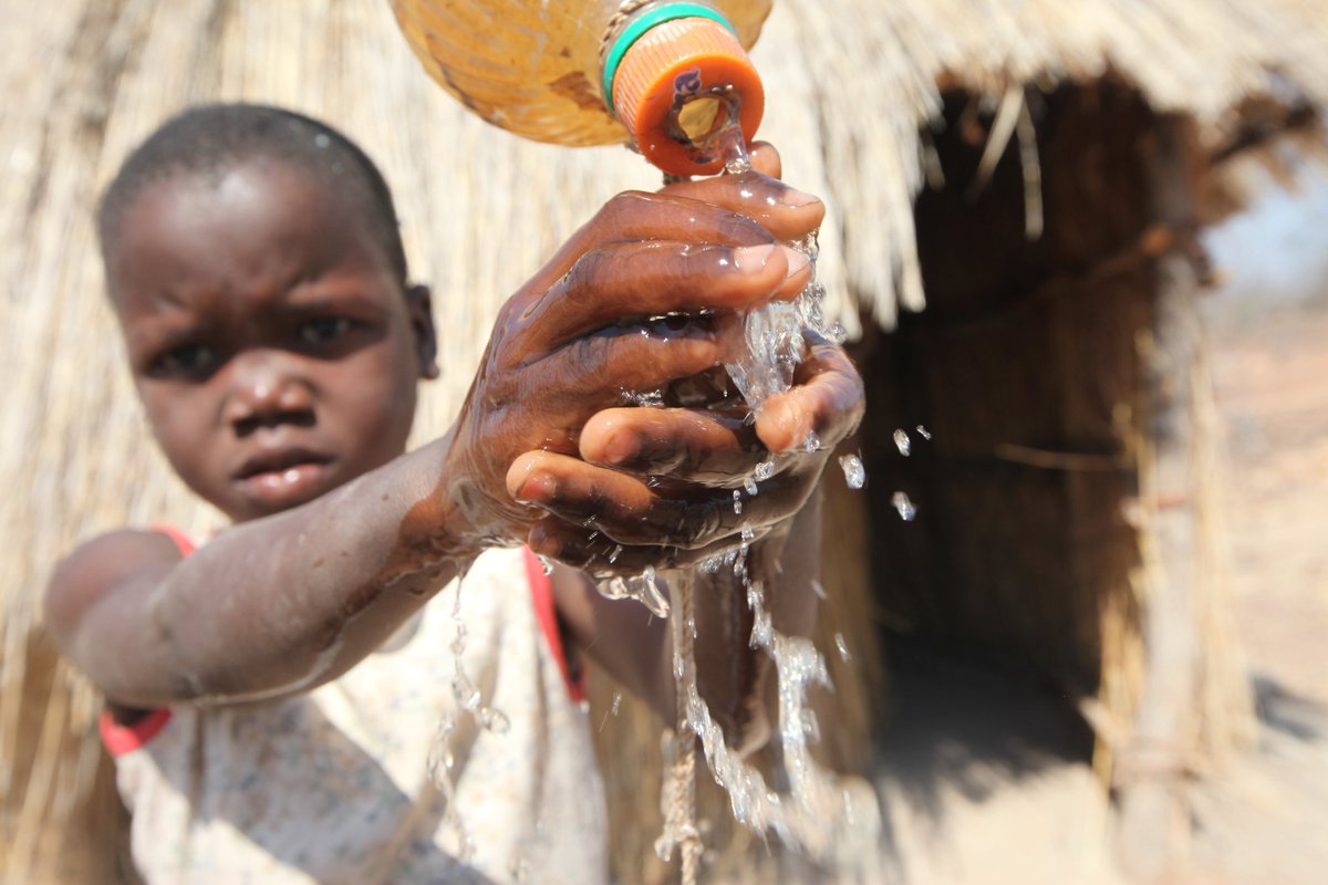 Tshabalala Residents ‘Buying Water’ From Community Borehole