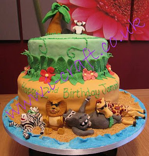 Madagascar children party ideas, cakes