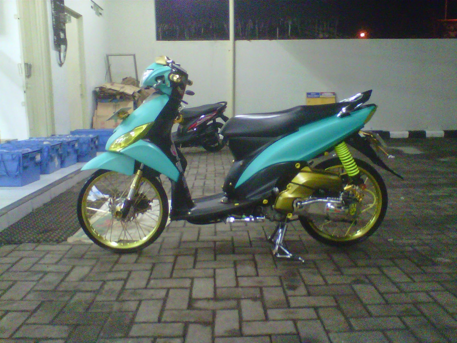 Mio J Thailook Style Modifikasi Motor 2017