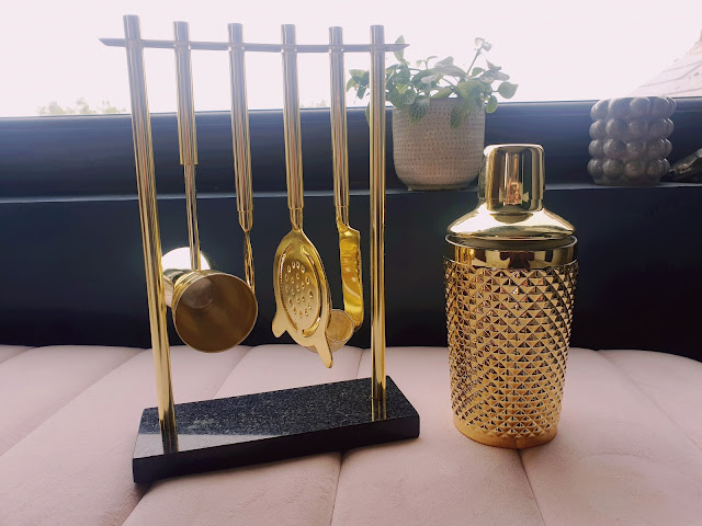 Biba Marble Bar Tools Set, golden cocktail shaker