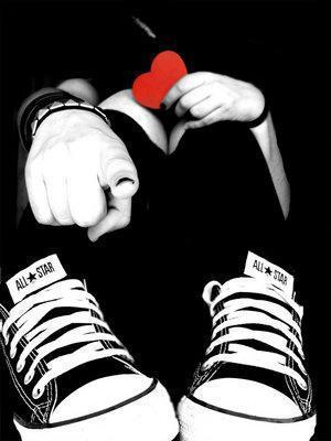 emo love hands. cute emo love images. cute