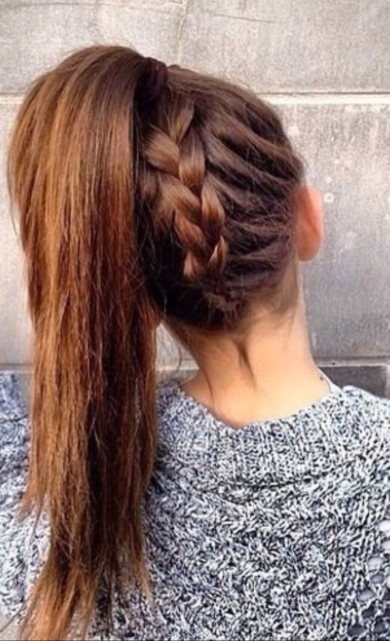 Super-Trendy Easy Hairstyle