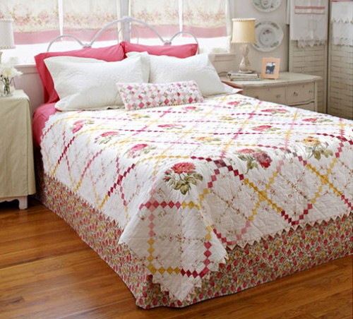 Sweet Retreat Bed Quilt  - Tutorial & Pattern