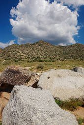 landscape-cloud-mountain-boulders