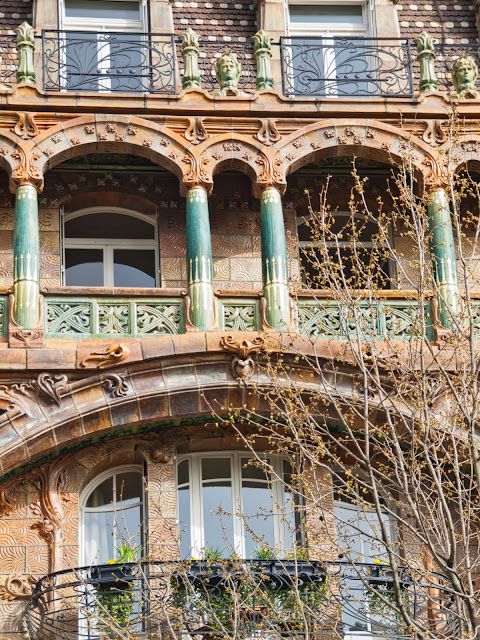 jiemve, Paris, immeuble Lavirotte, Alexandre Bigot, céramiste