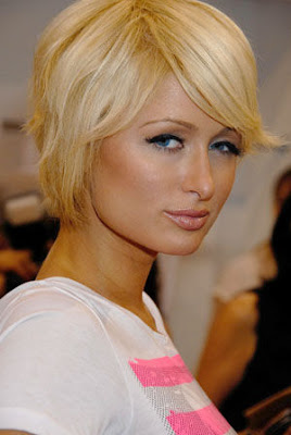 Paris Hilton haircuts,Short haircuts,Trend haircuts,Celebrity Haircuts,blonde haircuts,hairstyles,celebrity models