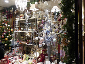 vitrines et décorations de Noël à Paris