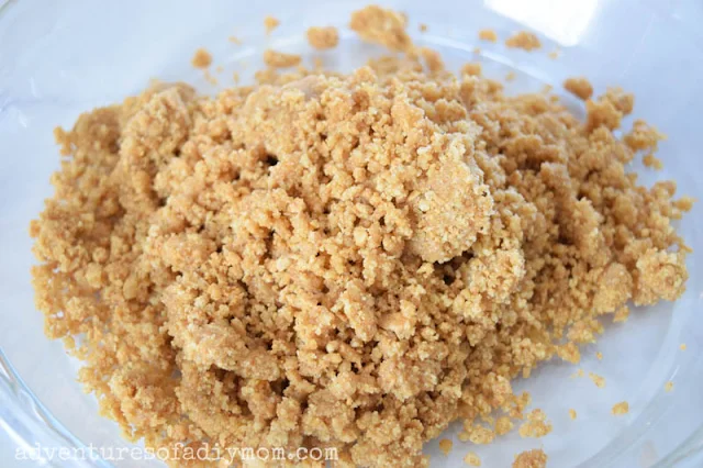 graham cracker crust mixture