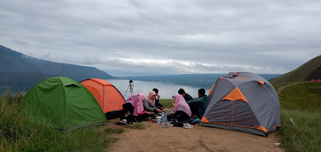 Peralatan Camping