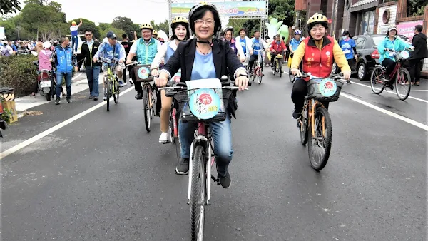 埤頭稻香鐵道自行車節 千人車友暢遊田園風光