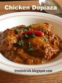 Chicken Dopiaza Recipe @ treatntrick.blogspot.com