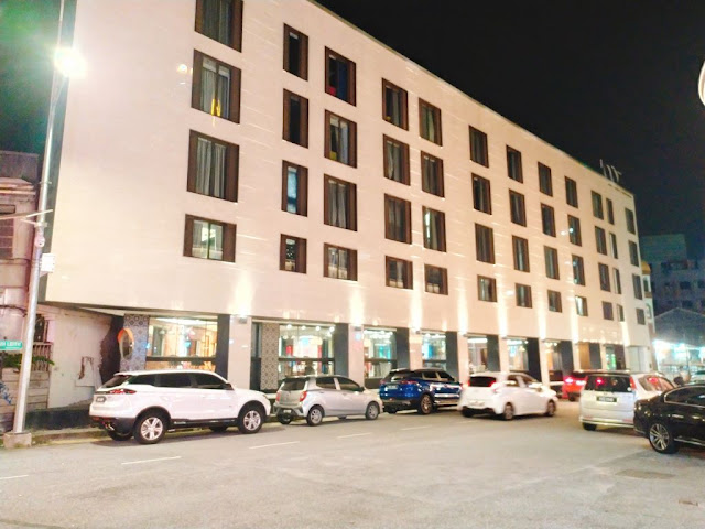 hotel loop on leith