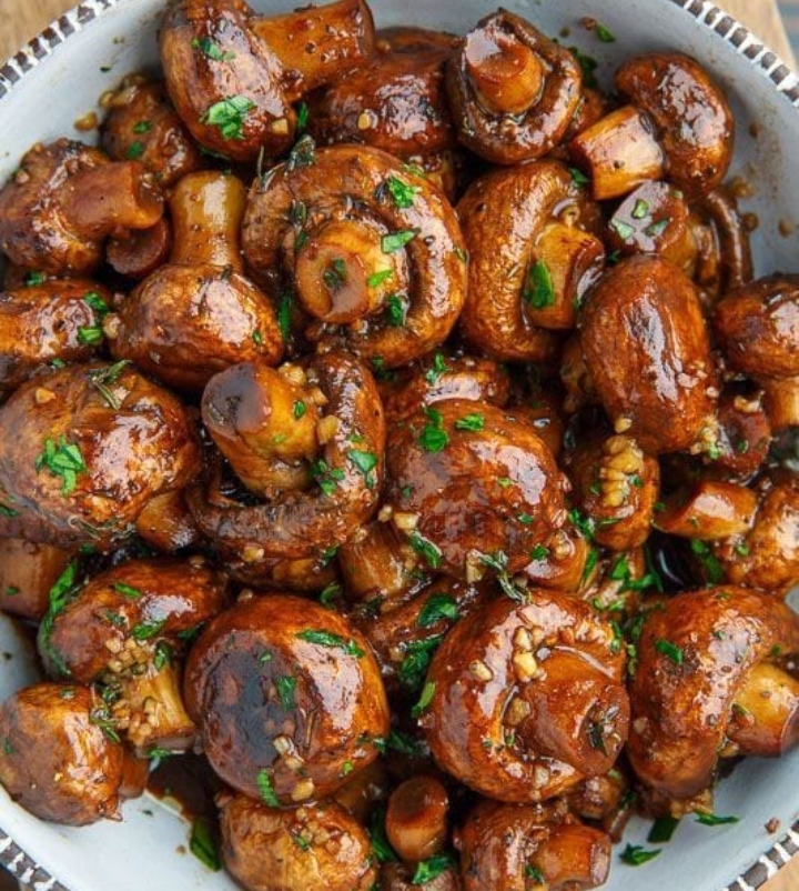 Balsamic Soy Roasted Garlic Mushrooms