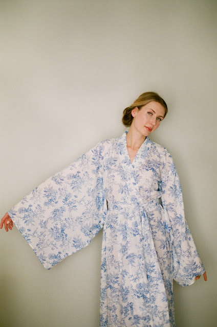 Chinoiserie print cotton kimono robe, made to measure, curvy plus size, extra long womens kimono with pockets