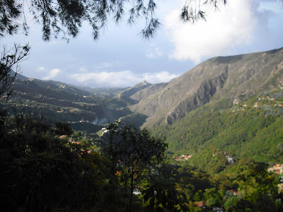 Venezuela: Killing with kindness. Some of the views from up in Parque Nacional Warairarepano in Caracas.