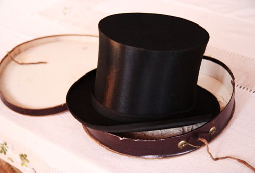 chapeau1