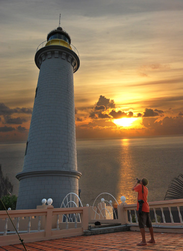 Mui-dien-thue-xe-du-lich-phu-yen