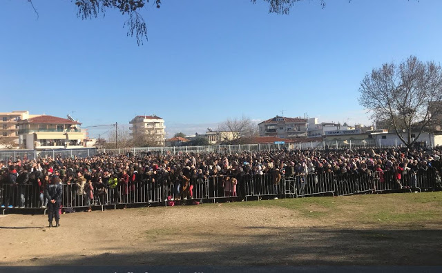 ΜΕΓΑΛΟ ΦΙΑΣΚΟ ΕΡΝΤΟΓΑΝ ΣΤΗΝ  ΘΡΑΚΗ...! ΜΕ ΤΟ ΖΟΡΙ ΜΑΖΕΥΤΗΚΑΝ ΜΙΑ ΧΑΛΙΑΔΑ ΤΟΥΡΚΟΠΡΑΚΤΟΡΕΣ