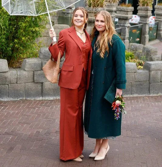 Maxima in Natan dress, Amalia in Ba&Sh dress, Alexia in green coat by Max Mara, Alexia in Sezane and Sissy-Boy coat