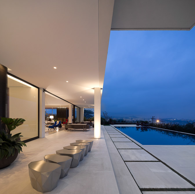 Terrace in Modern Jaragua Residence