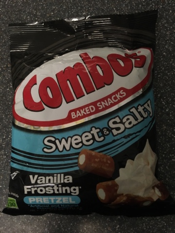 A Review A Day: Today's Review: Combos Sweet & Salty Vanilla Frosting  Pretzel