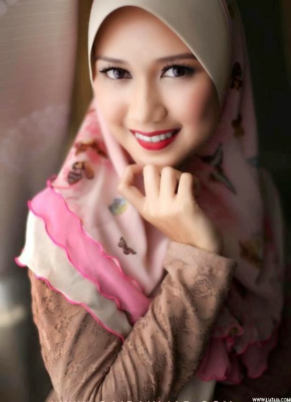 Kumpulan Foto Wanita Cantik Pakai Hijab  LIAT AJA