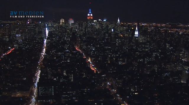Photo of Manhattan at night