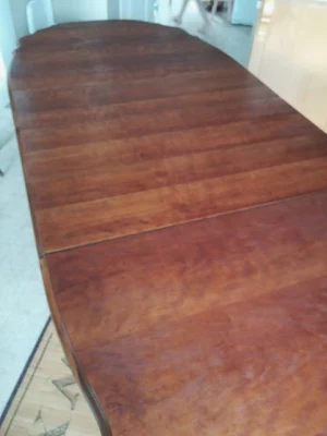 staining a table