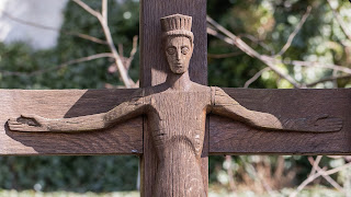 Wegkreuz beim Schloss Klingenberg