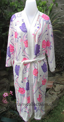 Handuk Kimono Cantik Motif Kembang Sepatu ungu