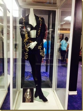 The Esparzas On The Road: Visiting the Selena Museum