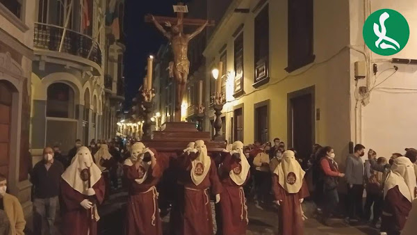 El Cristo de Las Siete Palabras vuelve a recorrer las calles de Santa Cruz de La Palma