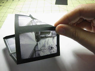 Showing how to fold the LED paper lamp. 