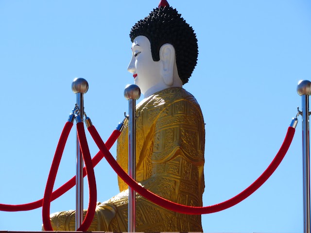 QUAL A LIGAÇÃO DO TEMPLO NAN TIEN EM SYDNEY COM O TEMPLO ZU LAI DE COTIA/SP?