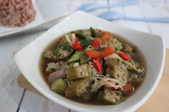 Masakan Okra Daging Sapi : Resep Oseng Tempe Okra Endeus Tv / 1.daging sapi 2.kari bubuk 3.saos tomat 4.garam 5.bawang bombai 6.tomat 7.kentang 8.wortel 9.daun sledri 10.okra.
