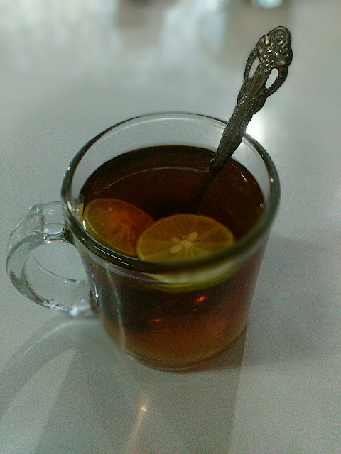 Teh Kampul Dengan Lemon Tea, Serupa Tapi Tak Sama