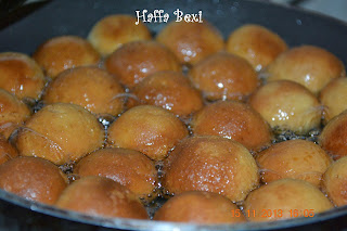 Sweets| Desserts| Gulab Jamun| Sheera| Sugar syrup