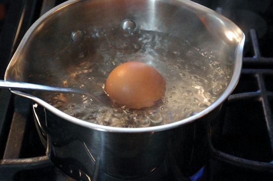 How To Poach Eggs