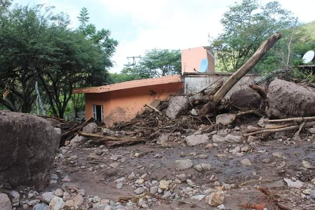 Quedan incomunicadas cinco comunidades de Jalpa por las lluvias