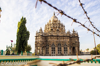 Mahabat's tomb