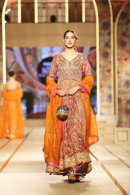 bridal couture week 2021,bridal couture week,pantene hum bridal couture week 2021,hum bridal couture week 2021,hum bridal couture week,pantene hum bridal couture week,bridal collection,pantene hum bridal couture,celebrities at bridal couture week 2021,saboor aly at bridal couture week 2021,haris shakeel,bridal couture week 2020,saboor ali ramp walk at bridal couture week 2021,bridal week 2021,pantene hum bridal couture week 2020,pentane hum bridal couture week 2020