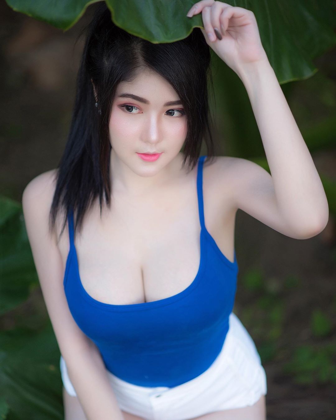 Kanyanat Puchaneeyakul – Sexy Thailand Beach Girls Instagram photo