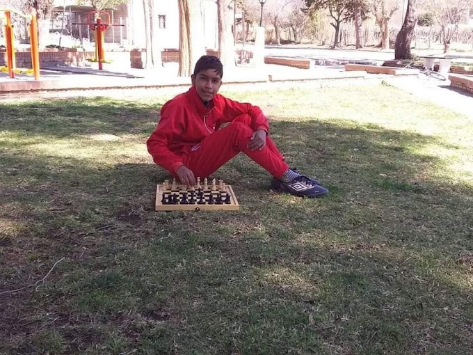 El jóven Lautaro Condorí Dolinsky se coronó campeón del 5to torneo internacional intercolegial.