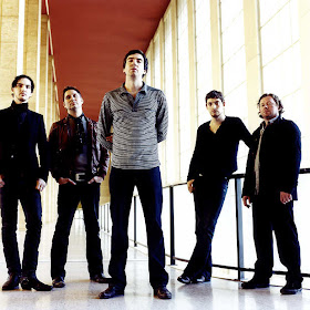 snow patrol live in manila.jpg