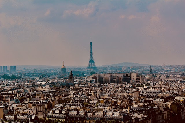 How to Reach Paris for Less: Getting to Paris by Bus