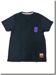 Copy of เสื้อคอวีสีดำร่น2 กระเป๋าสีม่วง