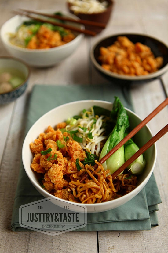 Resep Mie Yamin dengan Ayam Crispy  Just Try & Taste
