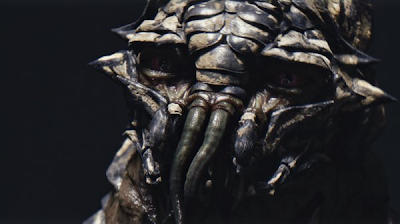 District 9 alien